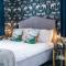 ZooBlu: Chester 1-Bed