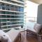 Brand New 2BR Apt with Palm Views and Private Beach - High Floor - Dubaj