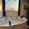 Jacuzzi Pyramids View 5 - Kair