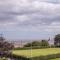SEAVIEW - Private Balcony - Contractors