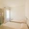 Elegant Residence Ea Bianca 2 Bedroom sleeps 6 extra bed available n0614