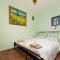 Castle Tower apartment in rural holiday park 'Picasso' - Tolox