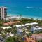 Lux Beachside 2nd Floor Condo 4 Steps to the Beach! - جونو بيتش