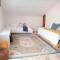 Casa amplia, confortable, céntrica by Prishomes