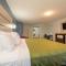 Quality Inn & Suites Manitou Springs at Pikes Peak
