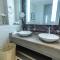 Quill Residence at Paramount Towers 3 BR Creek View - Dubai