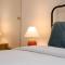 Bright 2B apt next to Flagstaff Garden freeparking#FG10