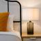 Bright 2B apt next to Flagstaff Garden freeparking#FG10