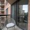Modern & Charming Apt With Rooftop @pentagon City