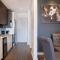 Ruby - Designer Apartment with City, Mountain, Ocean views.
