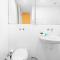 City Scape Hideaway w carpark, spa, pool and gym - Auckland