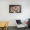 City Scape Hideaway w carpark, spa, pool and gym - Auckland