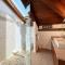 Coral Hale 5br 3ba Luxury Home, AC, Hot Tub and Stunning Views