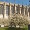 BEAUTIFUL WINDSOR 2 BED, PERFECT LOCATION, 5 Mins Walk to Centre, Free Parking, Legoland, Ascot
