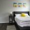 Large Central Homelike Townhome