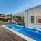 Hamptons Elegance Views Pool & Spa - Mount Martha