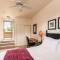 Uptown Sedona Gem: 3-Bed Townhome with Majestic Views and Central Location