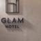 Glam Hotel