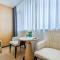 Yiwu Baide Theme Hotel