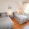 12 Hillview
