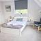 Hyland Apartment by CityNest - Chelmsford