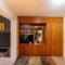 Beach2Anchor, Beachfront 4 bedroom condo with Jacuzzi