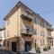 GuestHost - Asti Centro Modern & Elegant Apt