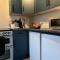 Lovely 2 bedroom house + garden - Burton