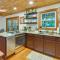 Lakemont Vacation Rental with Screened-In Porch!