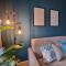 Charysma - Azurro-Suite, urbanes & ruhiges Design, Terrasse, Parkplatz