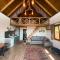 Lavinya Suit Bungalov