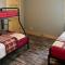 Pair-a-Docks Landing - مينوكوا
