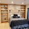 The Funky Chicken Hot Tub BBQ SLEEPS 4