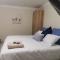 Phindulo Bed and Breakfast - No Loadshedding, Smart TVs & unlimited free fibre wifi - Krugersdorp