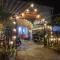 Rừng Phố Homestay And Coffee