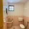 Unique 4 Bedrooms House, Few mins to Town by Mr Homestay