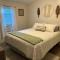 Tranquil Litchfield Retreat
