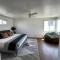 Huge Updated Spanish Apt - Steps to Beach & Bay! - Long Beach