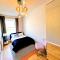 Gorgeous Hyde Park Home with Lift-Elevator Access & Nice View - 伦敦