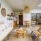 Villa Karina - Sumptuous 1BR Private Luxury Villa Walking Distance to Nyanyi Beach