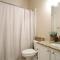 Stylish Sanctuary King Beds Upscale Condo