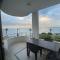 Luxury apartment with sea view - Мезитли