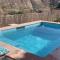 Cortijo Perejil, a tranquil mountain escape & private pool - Oria