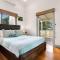 Classical King Bed Home at Edge Hill 5km to Cairns - 艾吉希尔