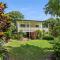 Classical King Bed Home at Edge Hill 5km to Cairns - 艾吉希尔