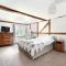 Walnut Tree House