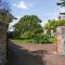 Garden Flat, Walnut Tree House