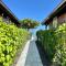 Blackstone Paea Premium beachfront bungalow private access wifi - 3 pers - Paea