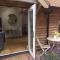 Cliff Lane Annexe: stylish in a perfect location.