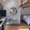 Cliff Lane Annexe: stylish in a perfect location.